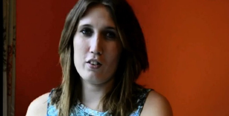 Femeia care n-a mancat niciodata fructe sau legume si traieste doar cu junk food. VIDEO