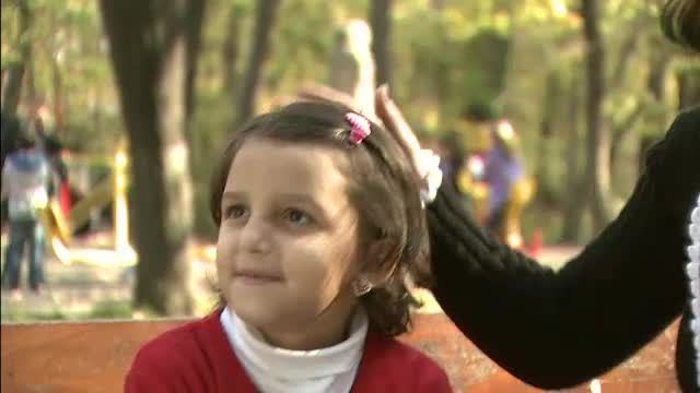 Cum o puteti ajuta pe Mirabela, fata de 6 ani care nu are bani de tratament dupa un transplant