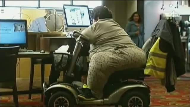 Un francez nu a fost lasat sa urce in avion pentru ca este obez. Cum a ajuns acasa, din SUA