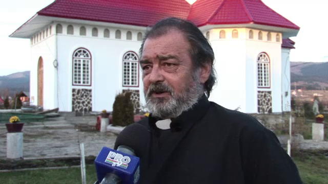 Preotul din Suceava care reda speranta copiilor are noi proiecte. "Nu stiu ce as fi facut fara el"