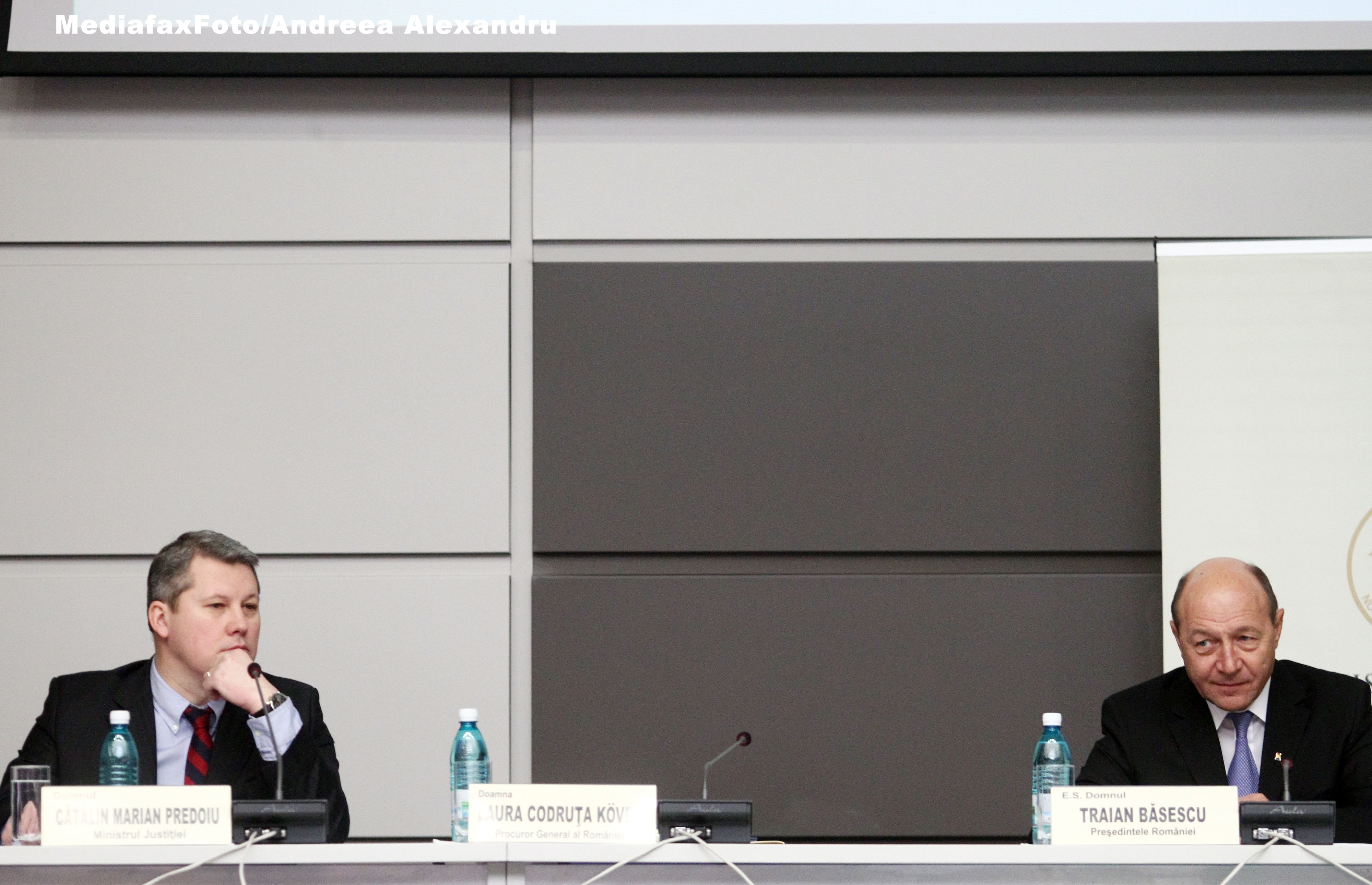 Basescu: As vrea un presedinte de dreapta, imaginati-va un presedinte dominat de PSD, ca Iliescu