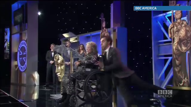 Farsa lui Sacha Baron Cohen la gala premiilor BAFTA. Cum si-a aruncat o colega de pe scena