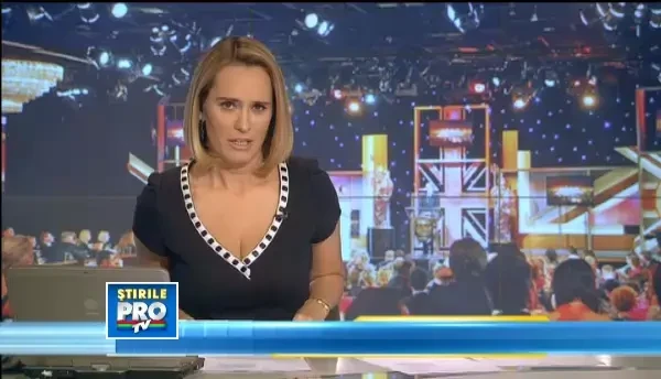 Farsa lui Sacha Baron Cohen la gala premiilor BAFTA. Cum si-a aruncat o colega de pe scena