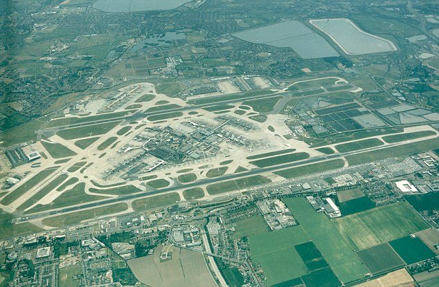 Britannia Airport