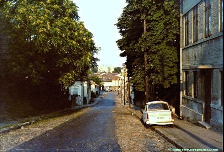 Ce era inainte pe locul celei mai cunoscute caldiri din Bucuresti: Cum arata pe vremuri cartierul care a facut loc Casei Poporului: