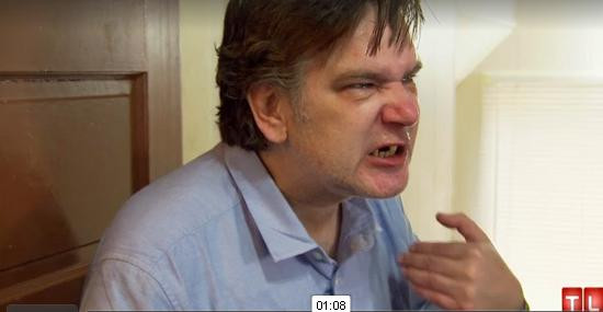 Imaginile stresului post-traumatic, prezentate intr-o emisiune TV. Cum apare acest barbat