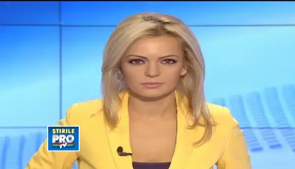 ROMANIA - GRECIA.5 luni de inchisoare cu suspendare pentru 8 romani prinsi cu fumigene la meciul tur