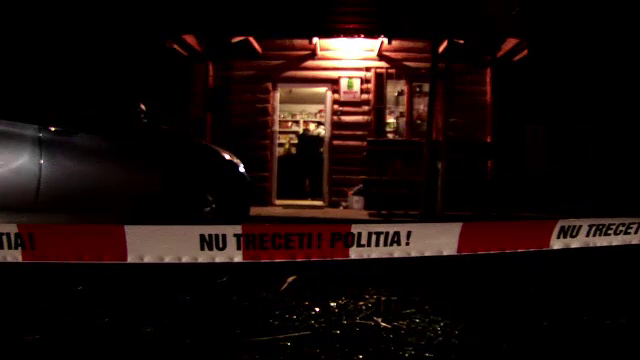 Un barbat a murit, dupa ce a fost prins in mijlocul unui conflict intre doua grupuri violente