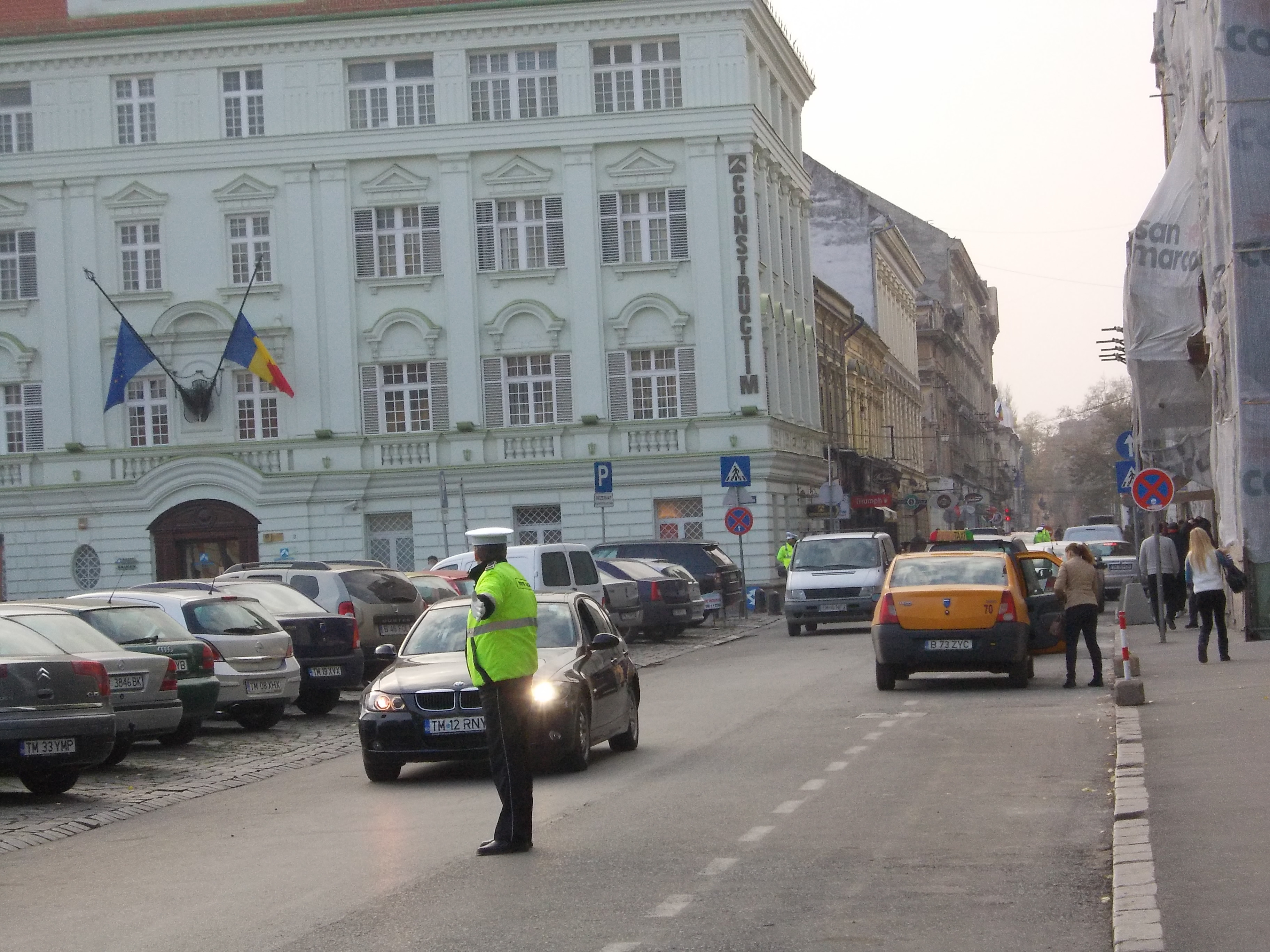 Atentie soferi, traficul din centrul Timisoarei este paralizat! Restrictiile au intrat in vigoare