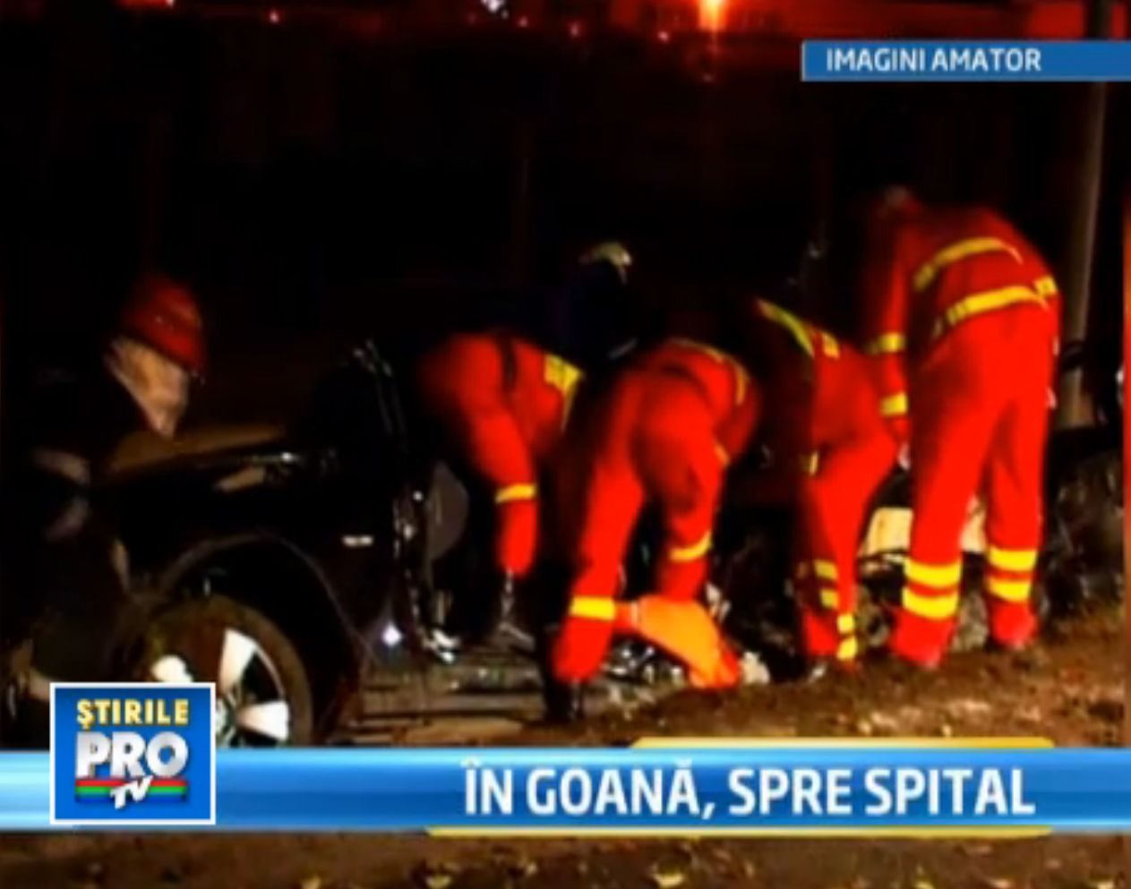 Un autoturism s-a facut farame dupa ce a zburat 14 metri peste o trecere la nivel cu calea ferata