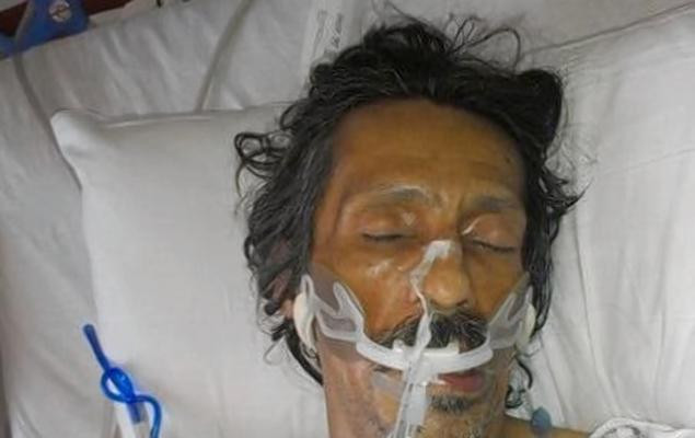 O fiica si-a gasit tatal cu ajutorul unei poze urcate pe Facebook