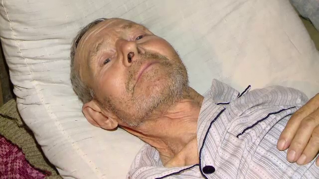 Caz REVOLTATOR la Iasi. Un batran bolnav a fost trimis acasa pentru NU ar fi avut bani de operatie