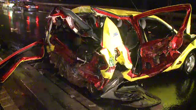 Accident intre doua taxiuri pe DN1. O femeie din Olanda este in stare grava