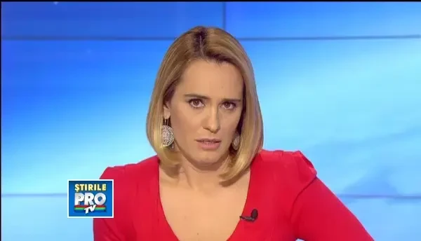 Dambovita: Zece persoane, intre care 8 adolescenti care mergeau la scoala, ranite intr-un accident