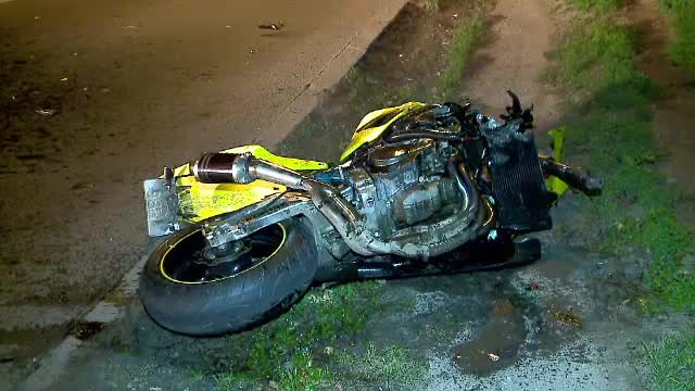 Un motociclist a murit dupa ce s-a izbit de o automacara. Ce spun martorii accidentului