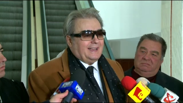 Lupta pentru sefia Partidului Romania Mare. Corneliu Vadim Tudor a fost din nou in instanta cu Funar