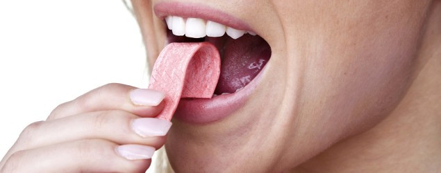 Guma de mestecat produce migrene, rezultatul unui studiu realizat in Israel