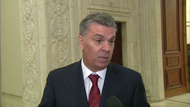 Un deputat PSD a depus un proiect de lege pentru introducerea votului obligatoriu. Valeriu Zgonea: "Eu personal sunt pentru"