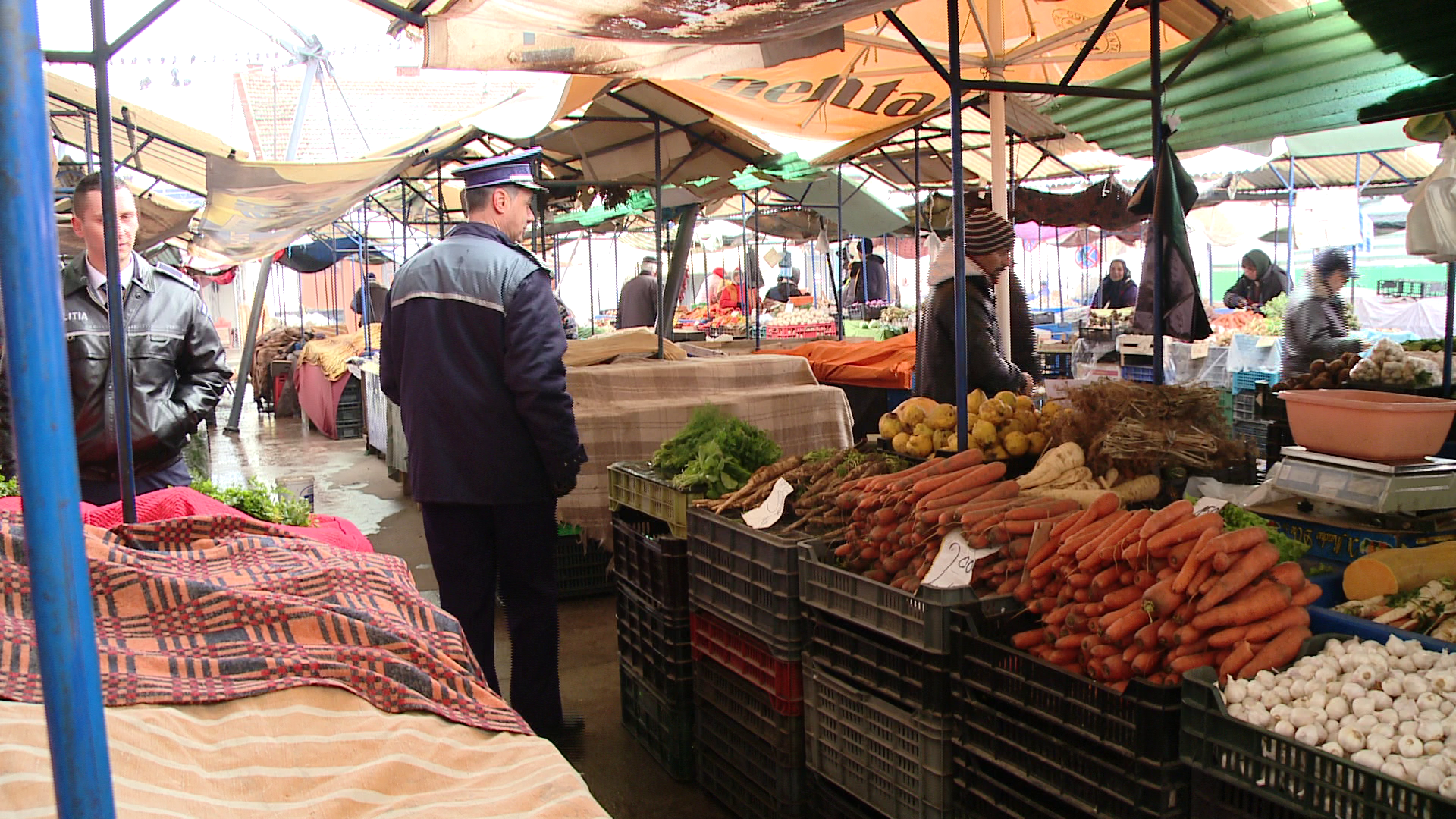 Comerciantii de fructe si legume, obligati sa-si eticheteze marfa. Timisorenii vor sti daca produsele sunt autohtone