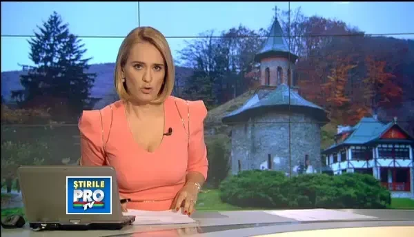 13.000 de credinciosi s-au rugat la mormantul parintelui Arsenie Boca, la 24 de ani de la moartea sa