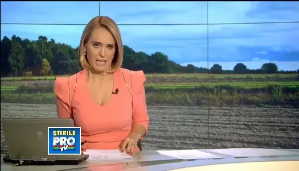 Elena Udrea vrea fonduri UE pentru a cultiva pomi fructiferi. A cumparat deja 80 de hectare