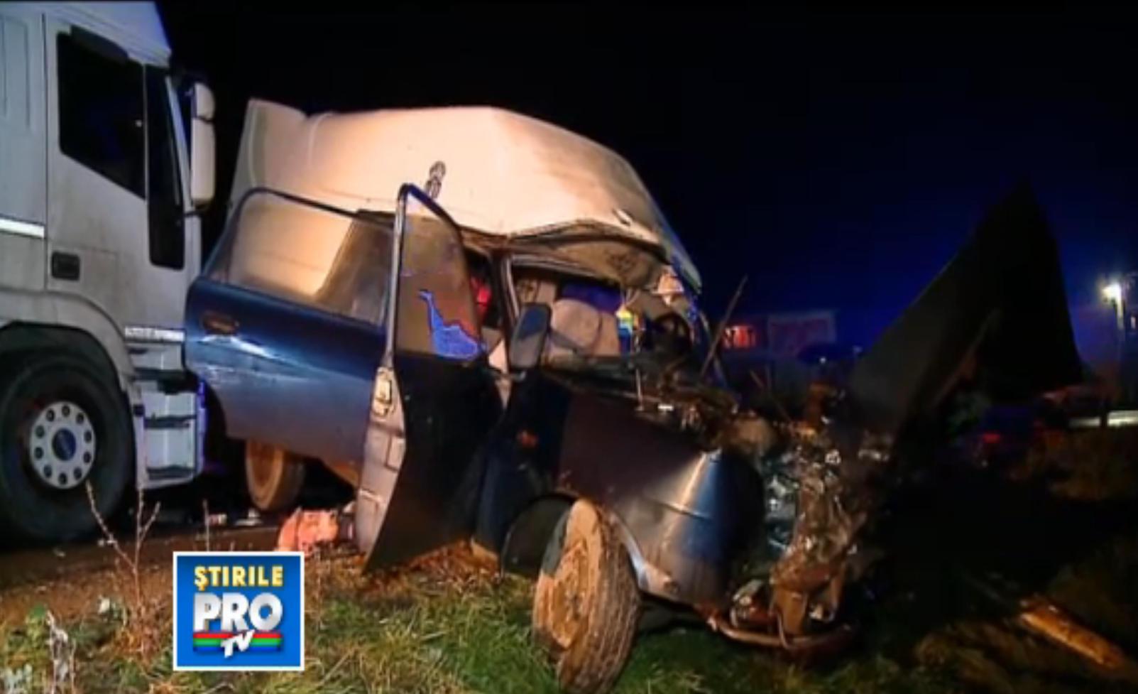 Neacordarea de prioritate a provocat aseara un accident grav pe o sosea din Mures