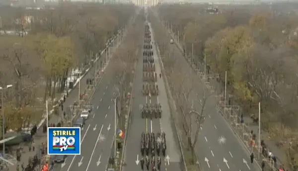 CLIPUL ZILEI: Repetitii pentru parada militara care va avea loc la 1 decembrie