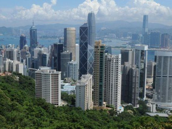 MAE avertizeaza cetatenii romani ca in Hong-Kong e alerta pentru pandemie de gripa aviara