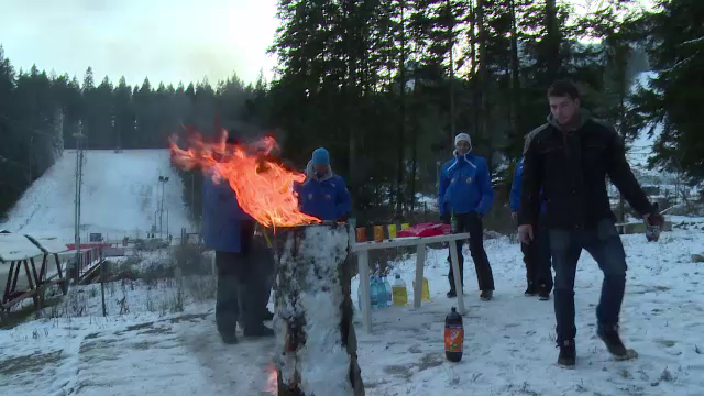 Primul week-end alb la munte se deschide de Ziua Nationala. Cum au "invocat" zapada instructorii