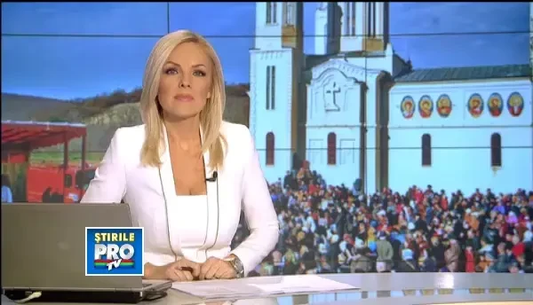 25.000 de credinciosi au facut noapte alba si s-au rugat sambata langa Pestera Sf. Andrei.