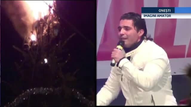 Spectacol incendiar in Bacau. Un brad a luat foc in apropiere de locul unde Pepe sustinea un concert