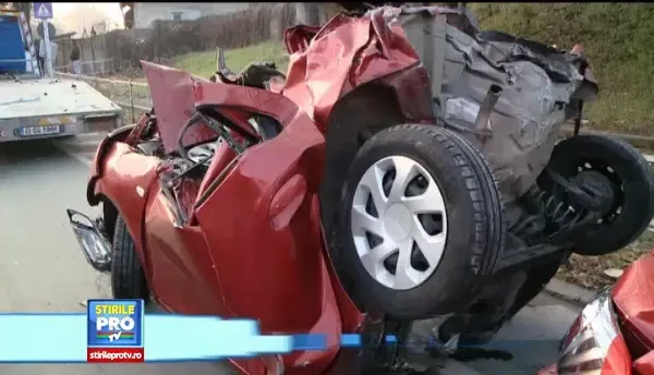 Cu caruta pe Splaiul Unirii, din Capitala. Un sofer a ajuns la spital dupa ce a lovit atelajul