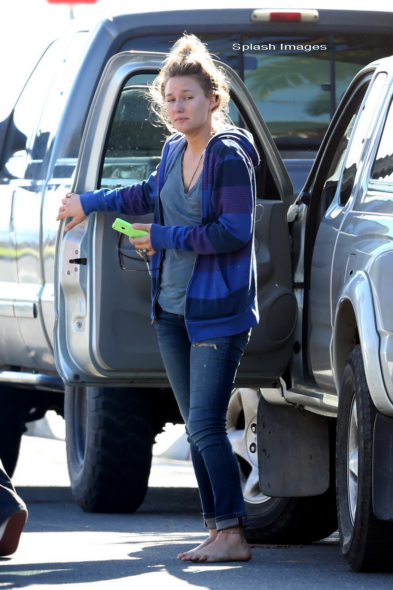 Iubita lui Paul Walker, la prima aparitie publica de la decesul actorului. E coplesita de durere