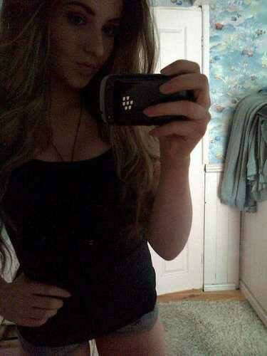 Motivul neasteptat pentru care toti baietii se tem de ea. Ce stie sa faca adolescenta de 16 ani