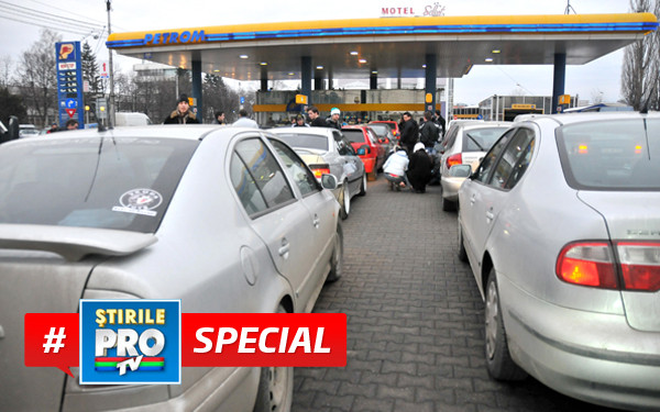 De ce cresc taxele la carburanti. Pe cine ajutam de fapt cand platim mai mult la pompa