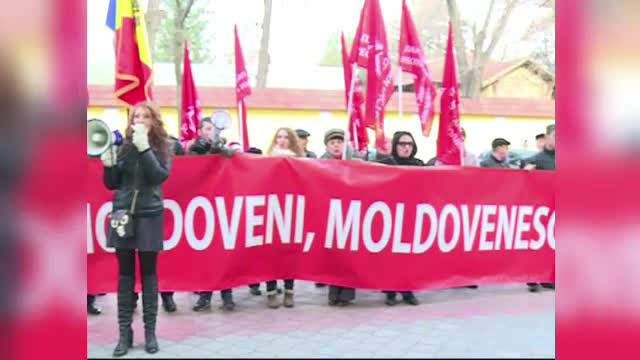 Curtea Constitutionala din Republica Moldova a recunoscut limba romana drept limba oficiala de stat