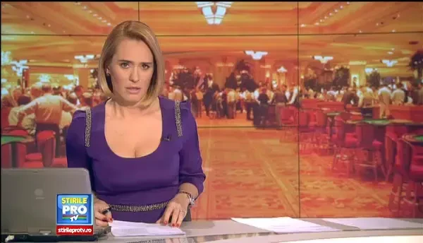 Vinul moldovenesc i-a indulcit pe americani. Delegatia condusa de John Kerry, in vizita la Cricova