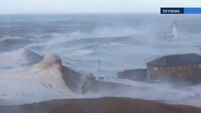 100.000 de case au ramas fara curent, dupa ce furtuna Xaver a lovit nord-vestul Europei