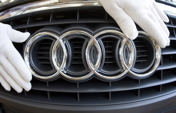 Audi a inceput productia de “e-diesel”, combustibil obtinut din apa si aer