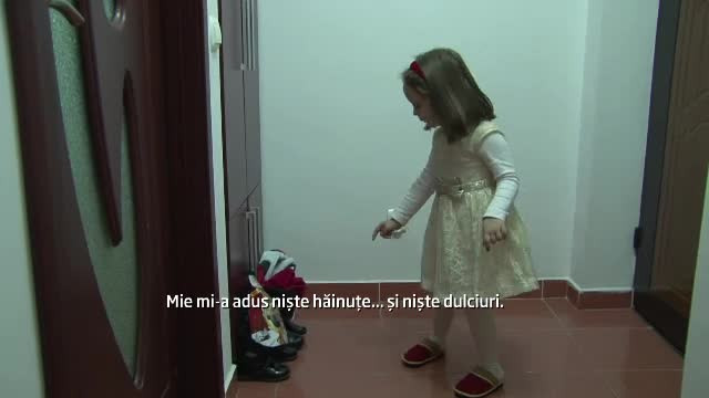 Cel mai darnic Mos Niculae din ultimii ani. Reactiile copiilor cand au vazut ce au primit in ghetute