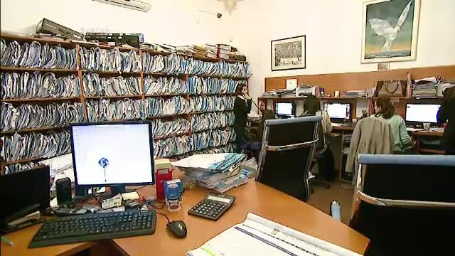 Situatie critica pentru 10.000 de romani. Isi pot pierde casele pentru ca nu-si mai permit ratele