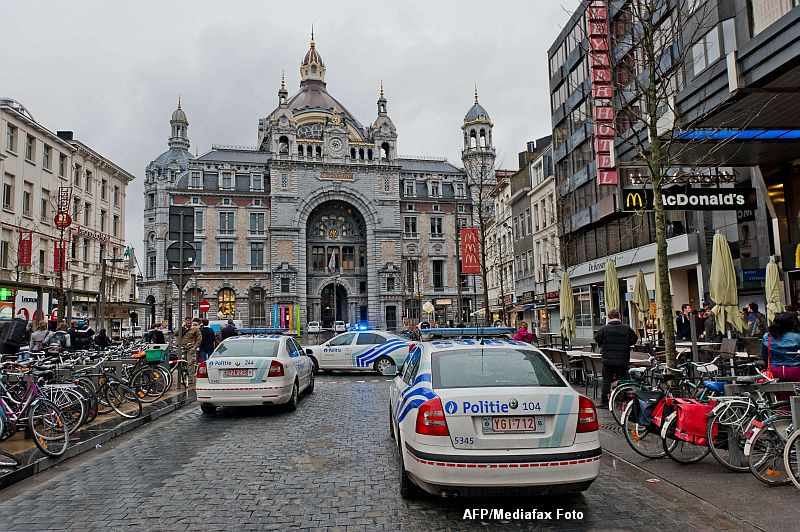 Patru copii romani, raniti intr-un accident rutier produs in Belgia. Erau urmariti de politie