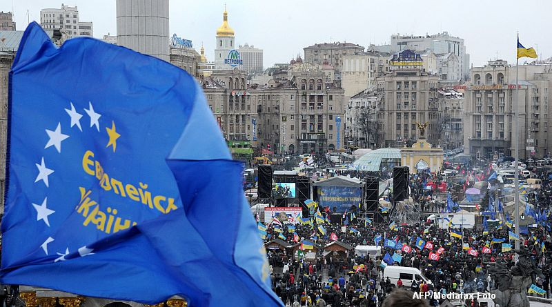 200.000 de persoane au participat la un miting proeuropean, la Kiev, cerand demisia lui Ianukovici