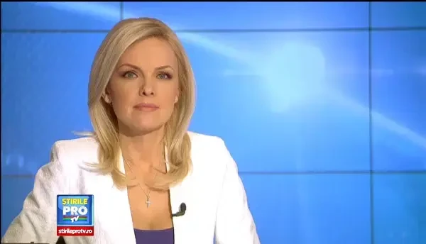 Lacrimile s-au transformat in zambete. Cei 13 frati din Bistrita au fost vizitati de Mos Nicolae