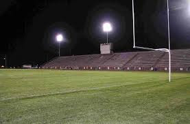 Panica intr-un orasel din Statele Unite. Ce au gasit muncitorii sub un teren de fotbal