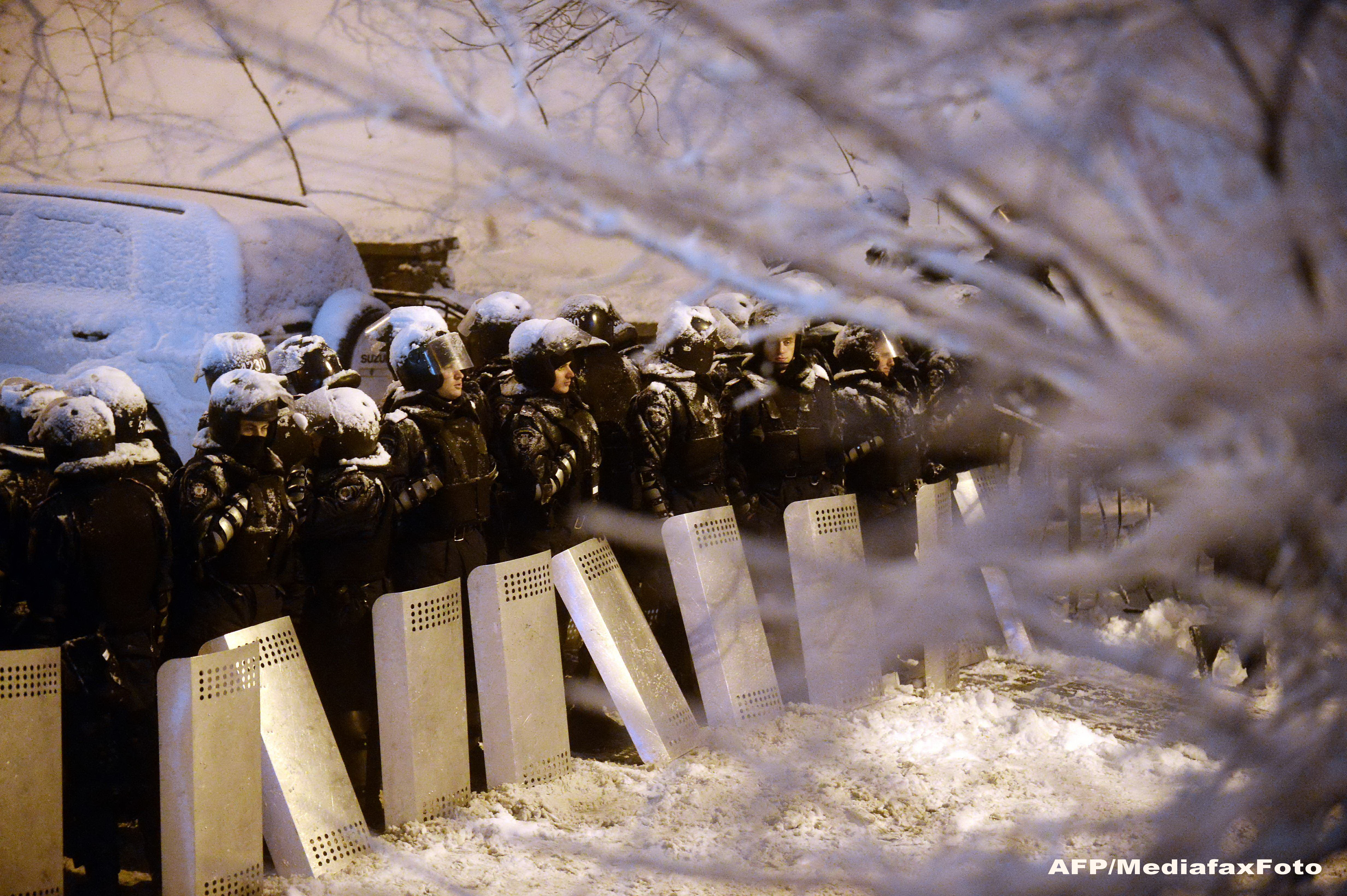Atmosfera tensionata in Ucraina. Protestatarii au termen pana astazi sa evacueze centrul Kievului