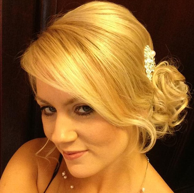 Ce s-a intamplat cu aceasta profesoara care a fost prinsa dezbracata impreuna cu un elev