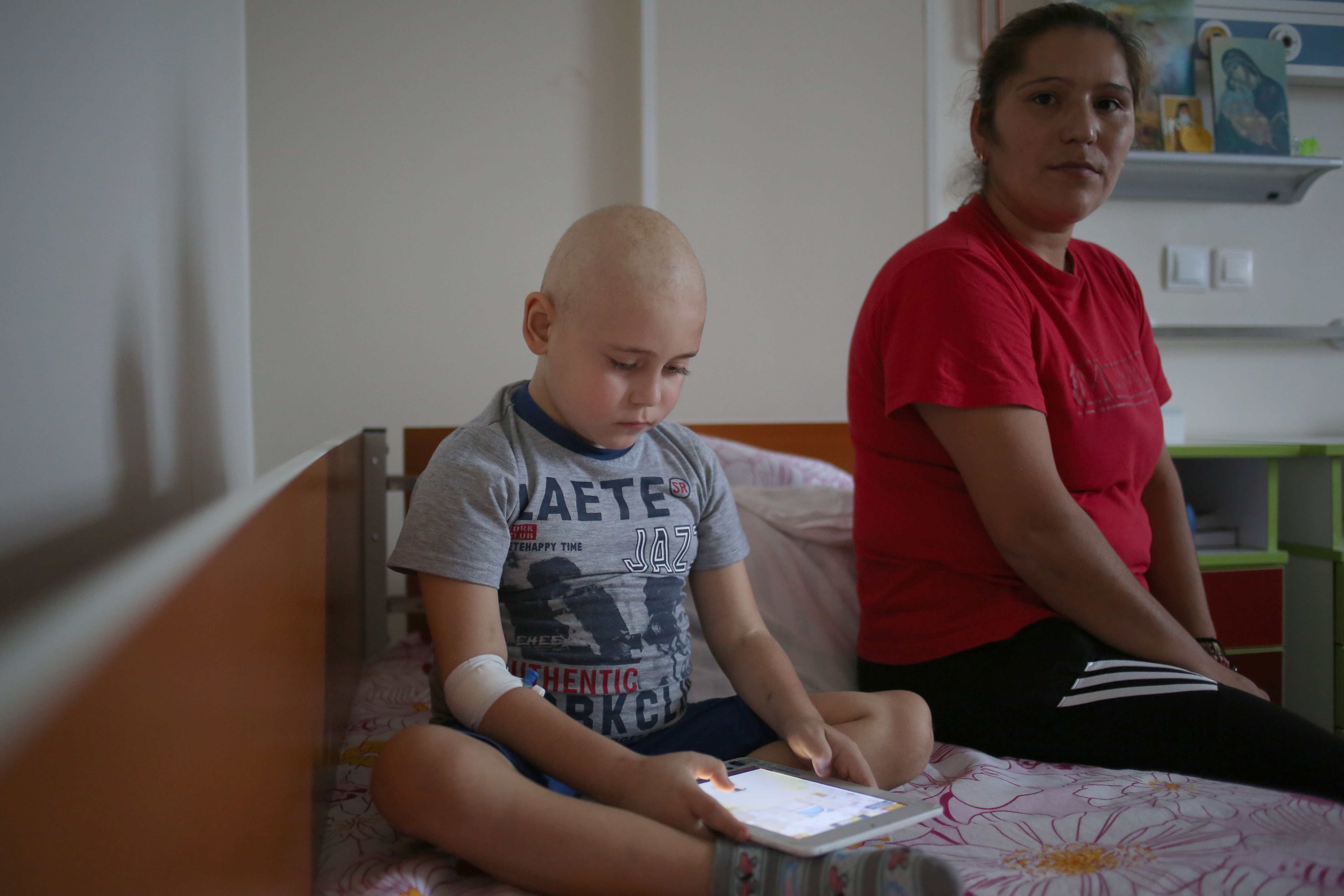 (P) Are 8 ani si stie ce inseamna sa lupte pentru viata sa, pentru ca o face zilnic