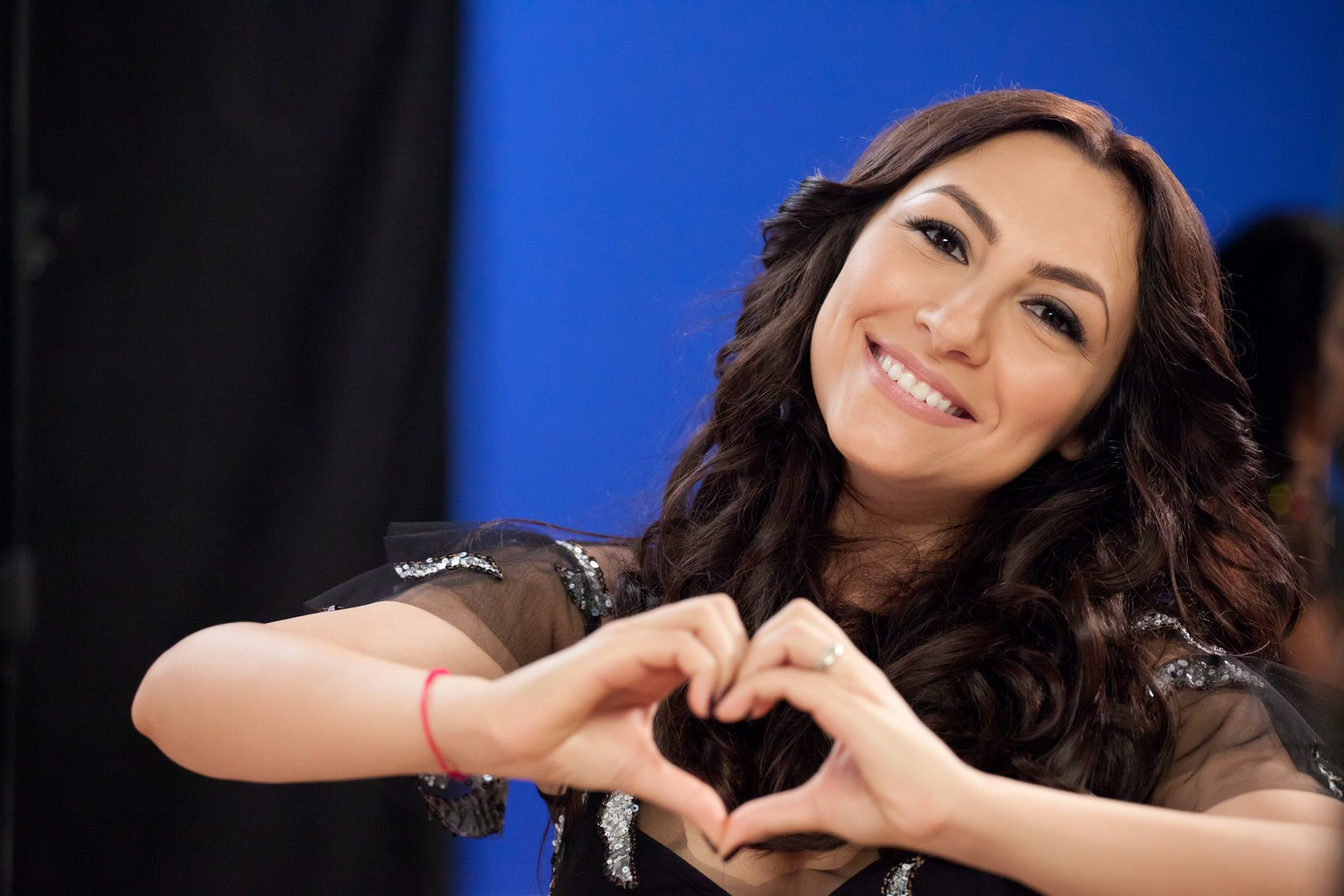 Una dintre cele mai emotionante fotografii postate de Andra. Imaginea care a strans mii de LIKE-uri