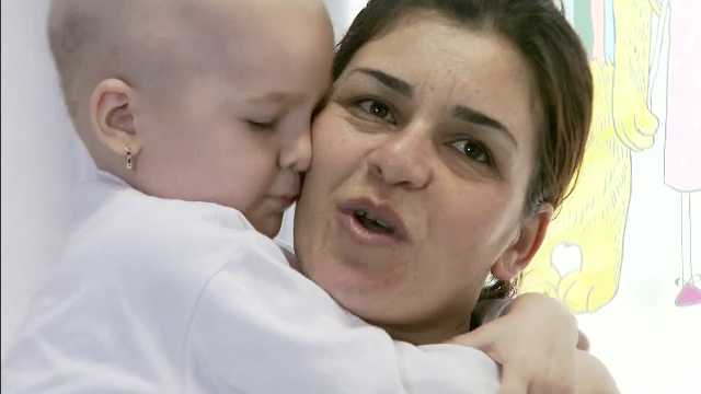 Cum ar putea salva "Bursa de fericire" soarta copiilor bolnavi de leucemie din Romania